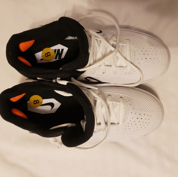 Softball cleats